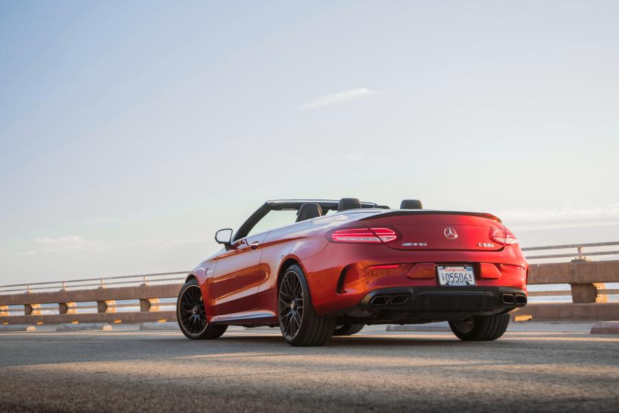  Mercedes-AMG C63 S Cabriolet 2016 года  (NA) (фото 4 из 27)